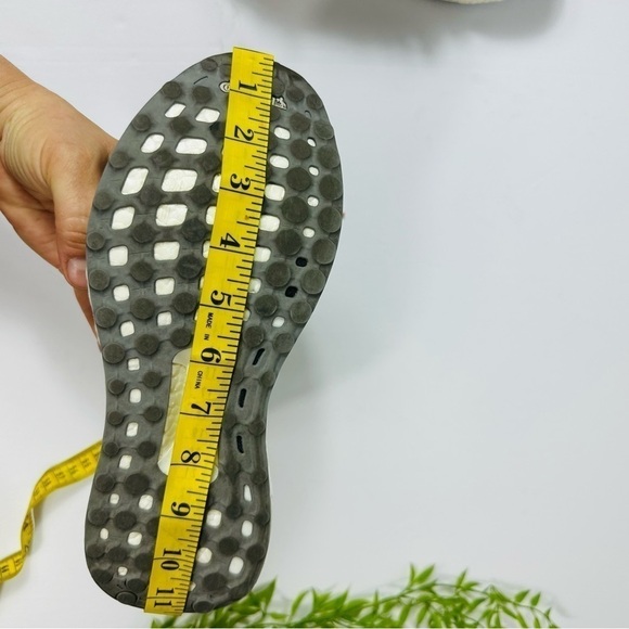 Womens Adidas Ultra Boost X Clima size 9 Athletic Running Shoes - Picture 15 of 17